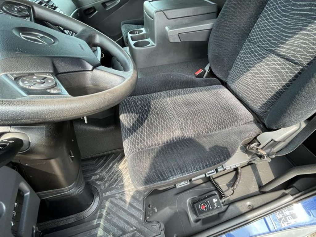 MERCEDES-BENZ Atego 1224 L Pritsche LBW LBW 1.5to - Curtain side truck: picture 2 MERCEDES-BENZ Atego 1224 L Pritsche LBW LBW 1.5to - Curtain side truck: picture 2