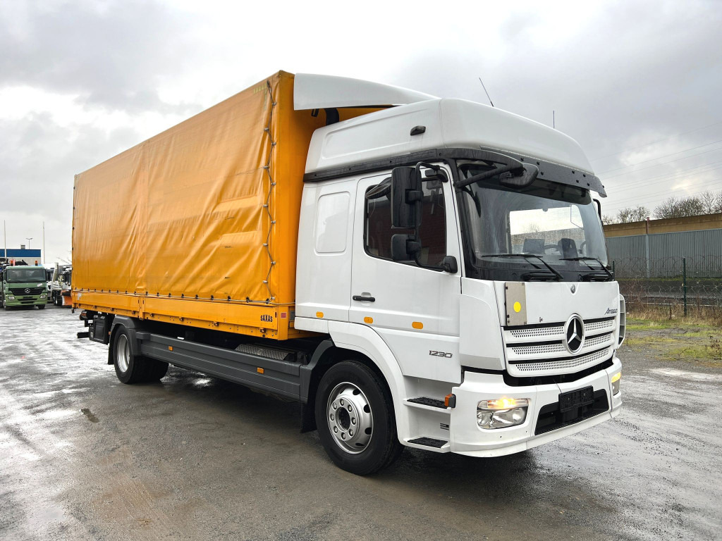 MERCEDES-BENZ Atego 1230 L Pritsche LBW Lg.Fhs Hochd. 7,2m+LBW - Curtain side truck: picture 2 MERCEDES-BENZ Atego 1230 L Pritsche LBW Lg.Fhs Hochd. 7,2m+LBW - Curtain side truck: picture 2