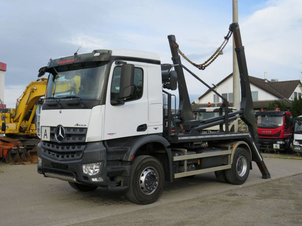 Mercedes-Benz Actros 1840 K 4x2 Absetzkipper Euro 6 - Skip loader truck: picture 1 Mercedes-Benz Actros 1840 K 4x2 Absetzkipper Euro 6 - Skip loader truck: picture 1
