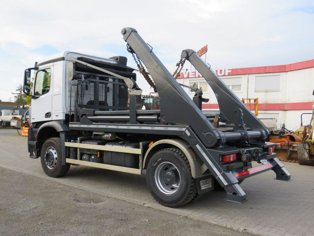 Mercedes-Benz Actros 1840 K 4x2 Absetzkipper Euro 6 - Skip loader truck: picture 3 Mercedes-Benz Actros 1840 K 4x2 Absetzkipper Euro 6 - Skip loader truck: picture 3