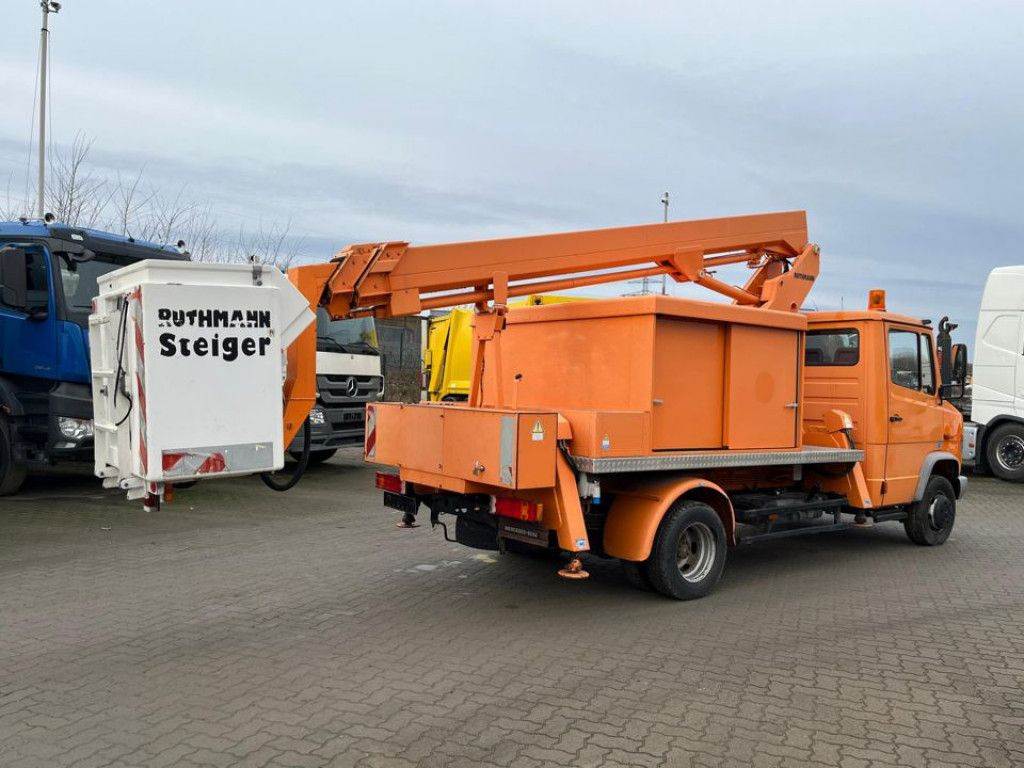Mercedes-Benz Vario 612 D Hubarbeitsbühne Arbeitshöhe 18m - Truck with aerial platform, Commercial truck: picture 4 Mercedes-Benz Vario 612 D Hubarbeitsbühne Arbeitshöhe 18m - Truck with aerial platform, Commercial truck: picture 4