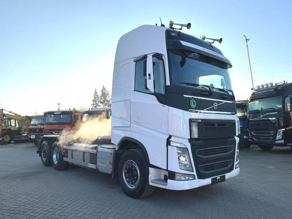 Volvo FH 500 6x2 Abrollkipper Funkfernbedienung - Hook lift truck: picture 2 Volvo FH 500 6x2 Abrollkipper Funkfernbedienung - Hook lift truck: picture 2