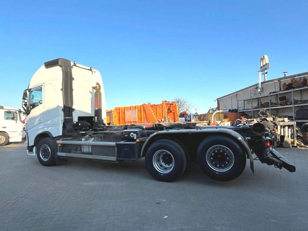 Volvo FH 500 6x2 Abrollkipper Funkfernbedienung - Hook lift truck: picture 3 Volvo FH 500 6x2 Abrollkipper Funkfernbedienung - Hook lift truck: picture 3