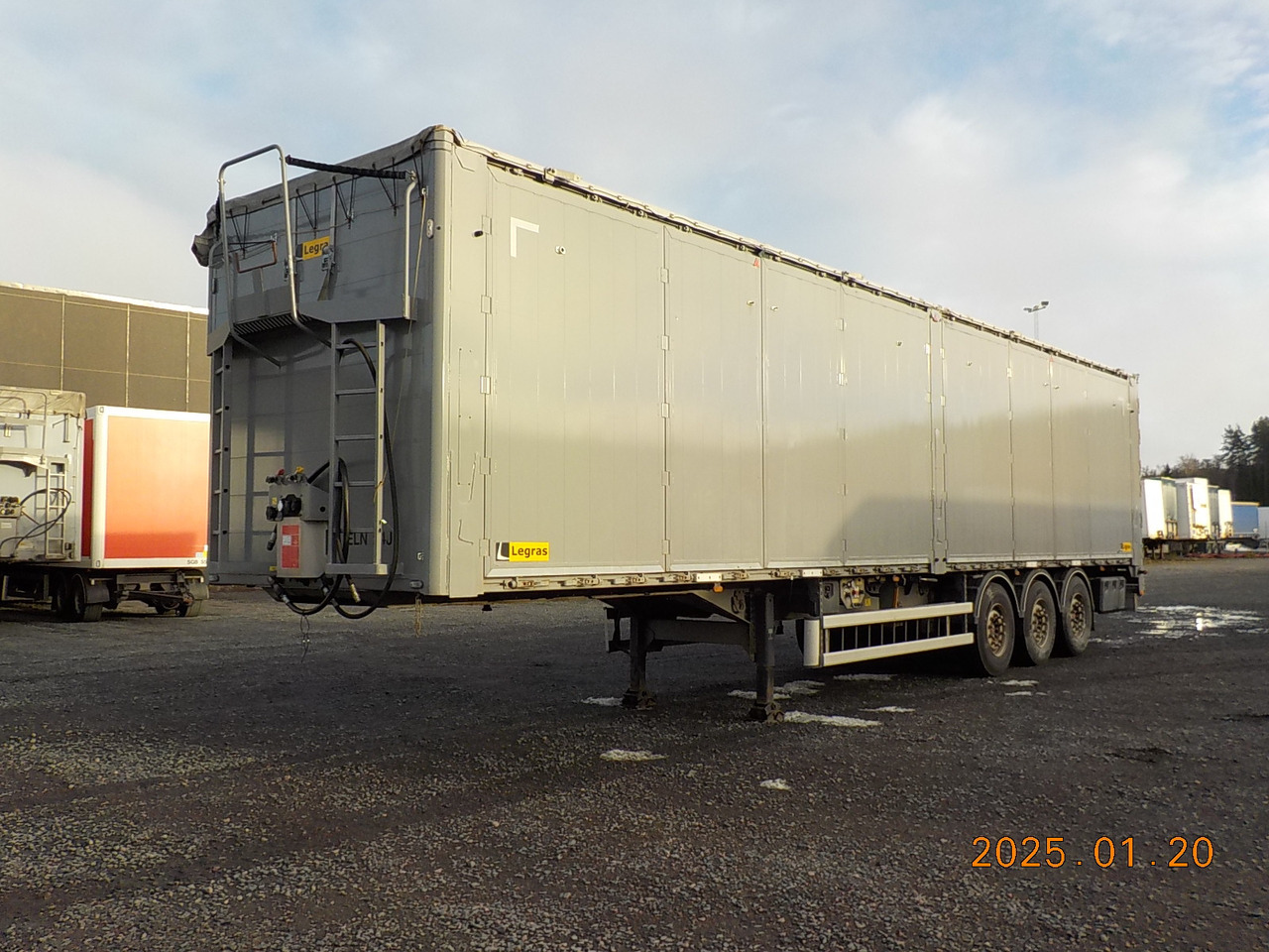 LEGRAS MOVING FLOOR - OPENSIDE DOORS - Walking floor semi-trailer: picture 1 LEGRAS MOVING FLOOR - OPENSIDE DOORS - Walking floor semi-trailer: picture 1