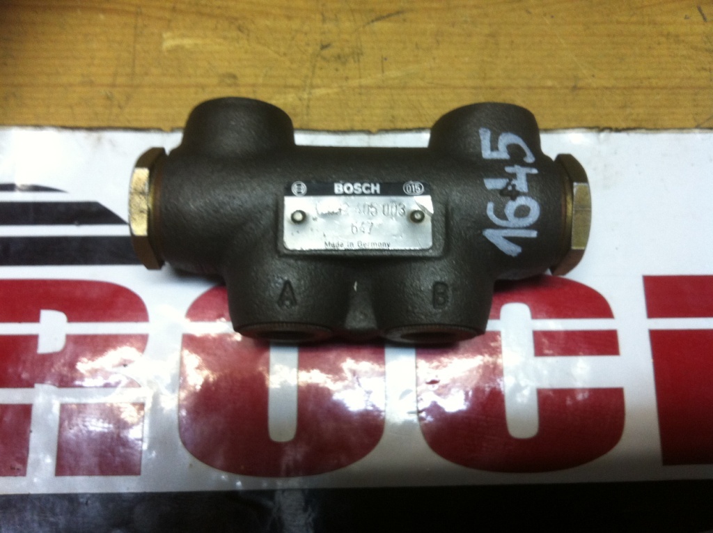 BOSCH 0532405003 647 1535105 052 - Hydraulic valve for Construction machinery: picture 1 BOSCH 0532405003 647 1535105 052 - Hydraulic valve for Construction machinery: picture 1