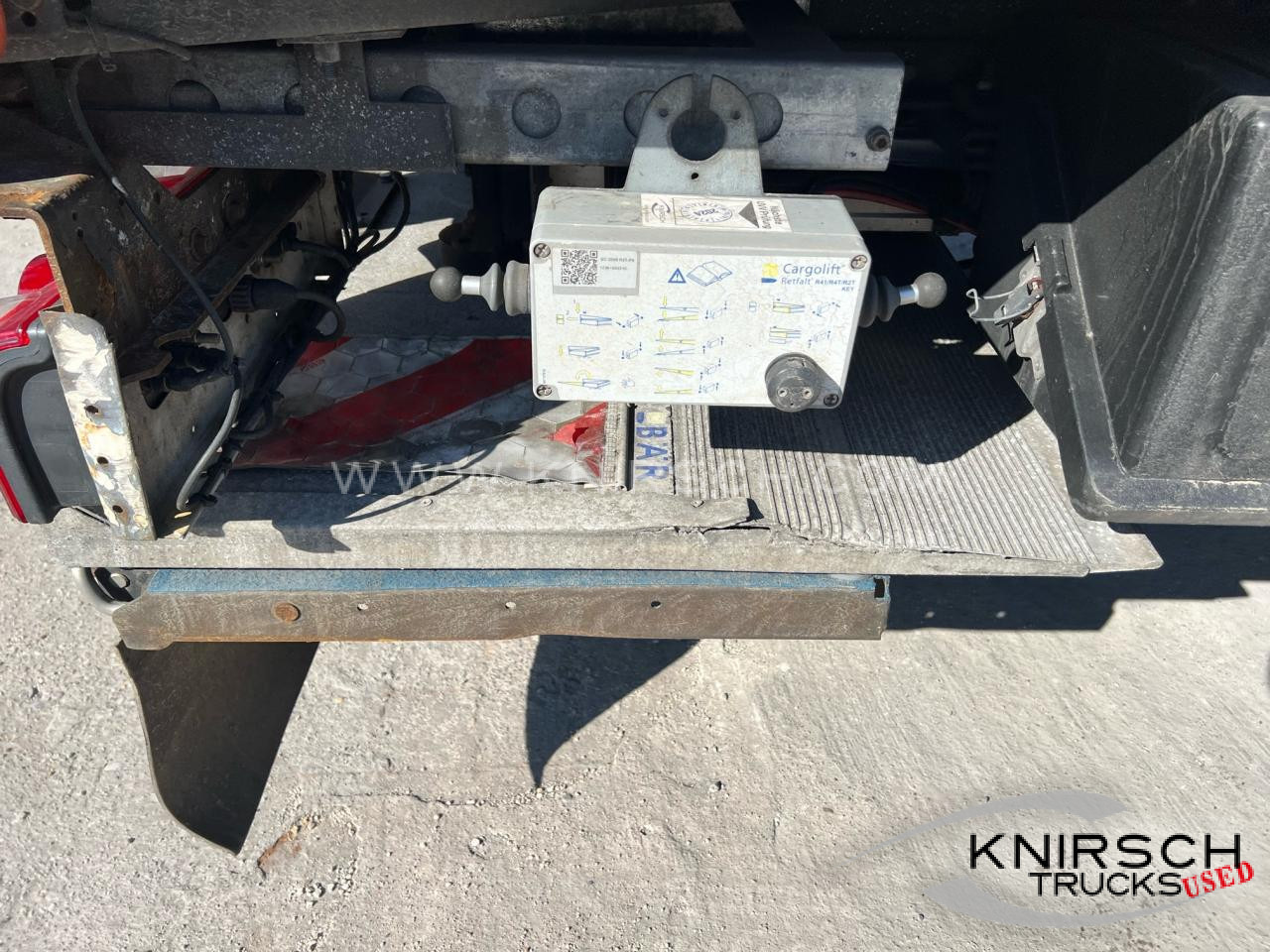 SCHMITZ SKO 24 Doppelstock, LBW 2000 kg, Liftachse - Refrigerator semi-trailer: picture 2 SCHMITZ SKO 24 Doppelstock, LBW 2000 kg, Liftachse - Refrigerator semi-trailer: picture 2