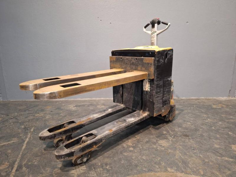 Caterpillar NPP20N2E - Pallet truck: picture 2 Caterpillar NPP20N2E - Pallet truck: picture 2
