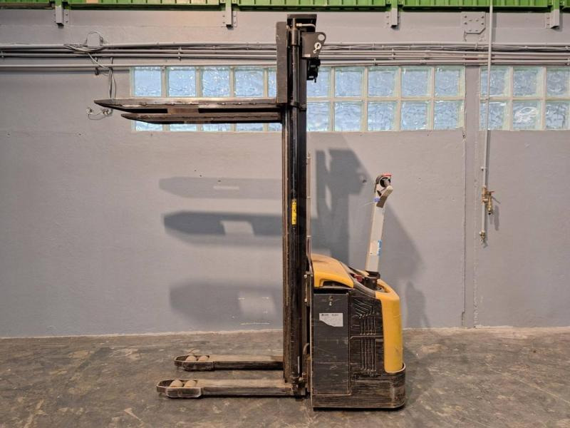 Stacker Caterpillar NSP16N: picture 11 Stacker Caterpillar NSP16N: picture 11