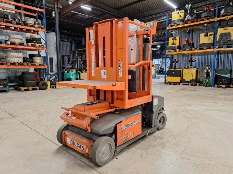 JLG Toucan Duo - Vertical mast lift: picture 3 JLG Toucan Duo - Vertical mast lift: picture 3