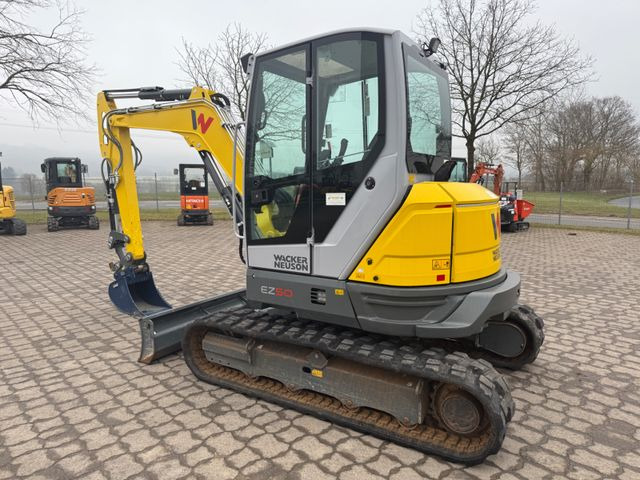 Wacker EZ 50, Bj 24, 300 BH, Gummiketten, HS03, TL Wacker EZ 50, Bj 24, 300 BH, Gummiketten, HS03, TL - Mini excavator: picture 2 Wacker EZ 50, Bj 24, 300 BH, Gummiketten, HS03, TL Wacker EZ 50, Bj 24, 300 BH, Gummiketten, HS03, TL - Mini excavator: picture 2