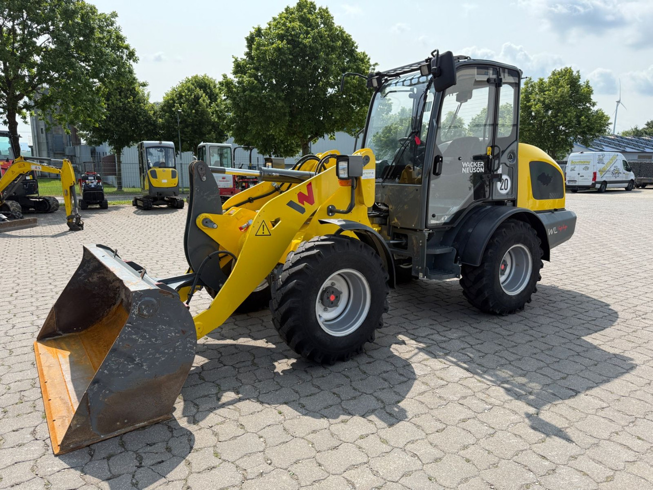 Wacker WL 44, BJ 22, 775 BH, Schaufel, Gabel, TOP - Wheel loader: picture 1 Wacker WL 44, BJ 22, 775 BH, Schaufel, Gabel, TOP - Wheel loader: picture 1
