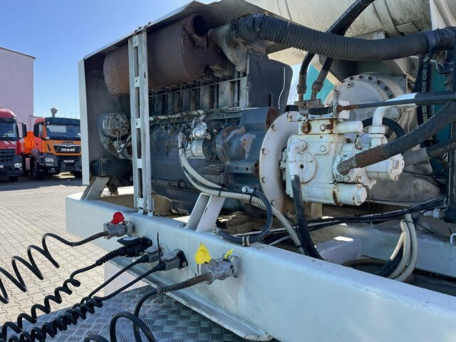 Betonmischer-Auflieger Intermix 12 m³ mit Motor - Concrete mixer semi-trailer: picture 2 Betonmischer-Auflieger Intermix 12 m³ mit Motor - Concrete mixer semi-trailer: picture 2