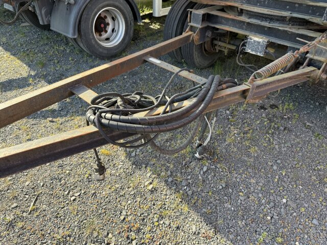 Tanker trailer Hüffermann HSD181D Tankanhänger für nicht GGVS Güter: picture 12