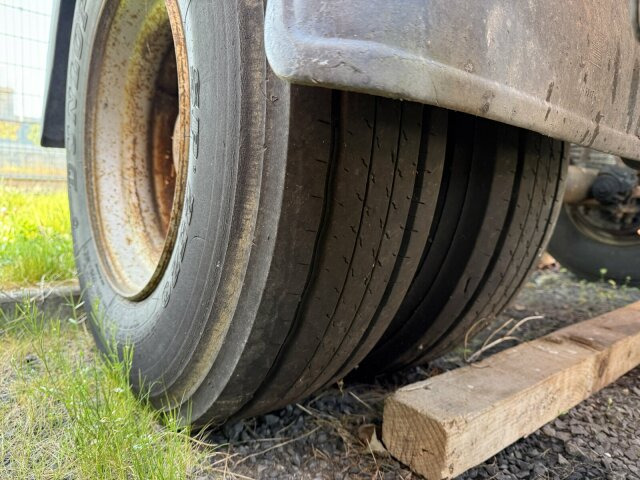 Hüffermann HSD181D Tankanhänger für nicht GGVS Güter - Tanker trailer: picture 4 Hüffermann HSD181D Tankanhänger für nicht GGVS Güter - Tanker trailer: picture 4