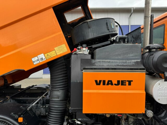 Road sweeper MAN TGL 12.220 4x2 BL Kehrmaschine Viajet 5RHS: picture 15
