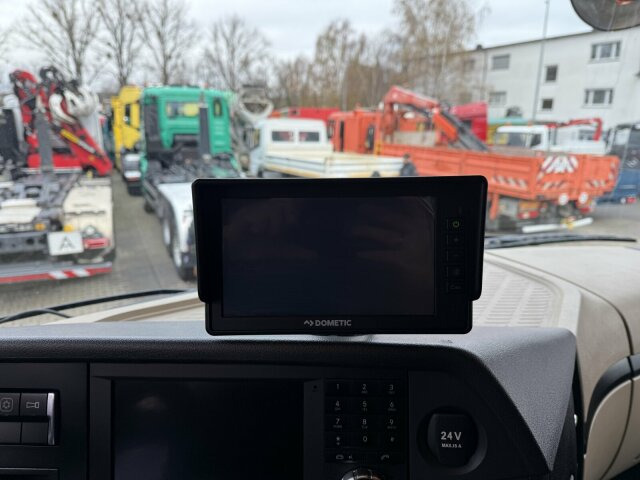 Mercedes-Benz Actros 4x2 Pritsche Plane Laderampe + Anhänger - Curtain side truck: picture 5 Mercedes-Benz Actros 4x2 Pritsche Plane Laderampe + Anhänger - Curtain side truck: picture 5