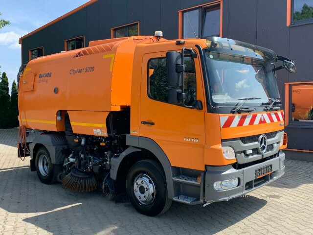 Mercedes-Benz Atego Kehrmaschine BUCHER CITYFANT 5000 - Road sweeper: picture 1 Mercedes-Benz Atego Kehrmaschine BUCHER CITYFANT 5000 - Road sweeper: picture 1