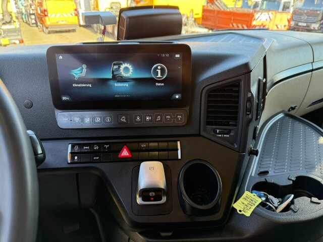 Mercedes-Benz ACTROS 1846 4x4 HAD Eur 6 Kipphydraulik Retarder - Tractor truck: picture 3 Mercedes-Benz ACTROS 1846 4x4 HAD Eur 6 Kipphydraulik Retarder - Tractor truck: picture 3