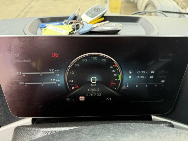 Mercedes-Benz ACTROS 1846 4x4 HAD Euro 6 Kipphydraulik - Tractor truck: picture 2 Mercedes-Benz ACTROS 1846 4x4 HAD Euro 6 Kipphydraulik - Tractor truck: picture 2