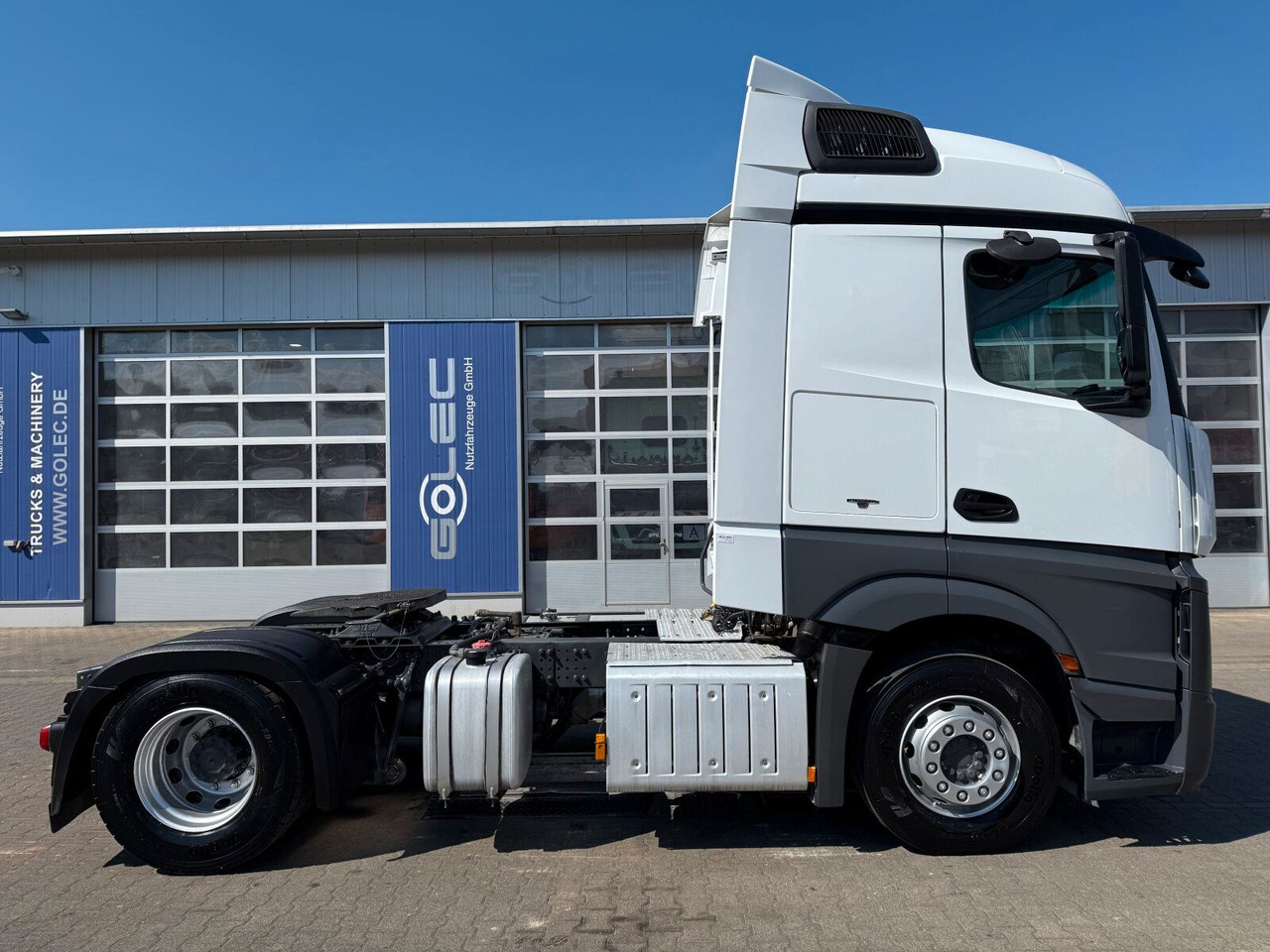 Mercedes-Benz Actros 1845 LS SZM 4x2 Kipphydraulik Retarder - Tractor truck: picture 2 Mercedes-Benz Actros 1845 LS SZM 4x2 Kipphydraulik Retarder - Tractor truck: picture 2