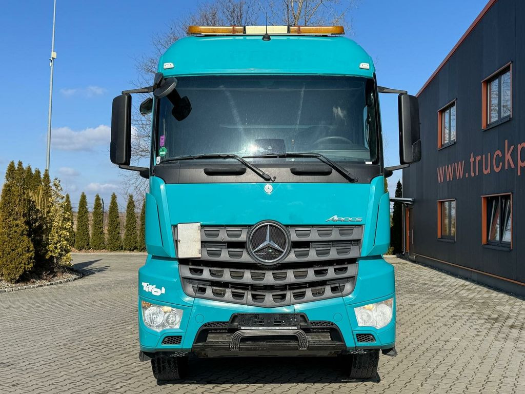 Mercedes-Benz Arocs 2142 4x4H SZM Euro 6 Kipphydraulik - Tractor truck: picture 3 Mercedes-Benz Arocs 2142 4x4H SZM Euro 6 Kipphydraulik - Tractor truck: picture 3
