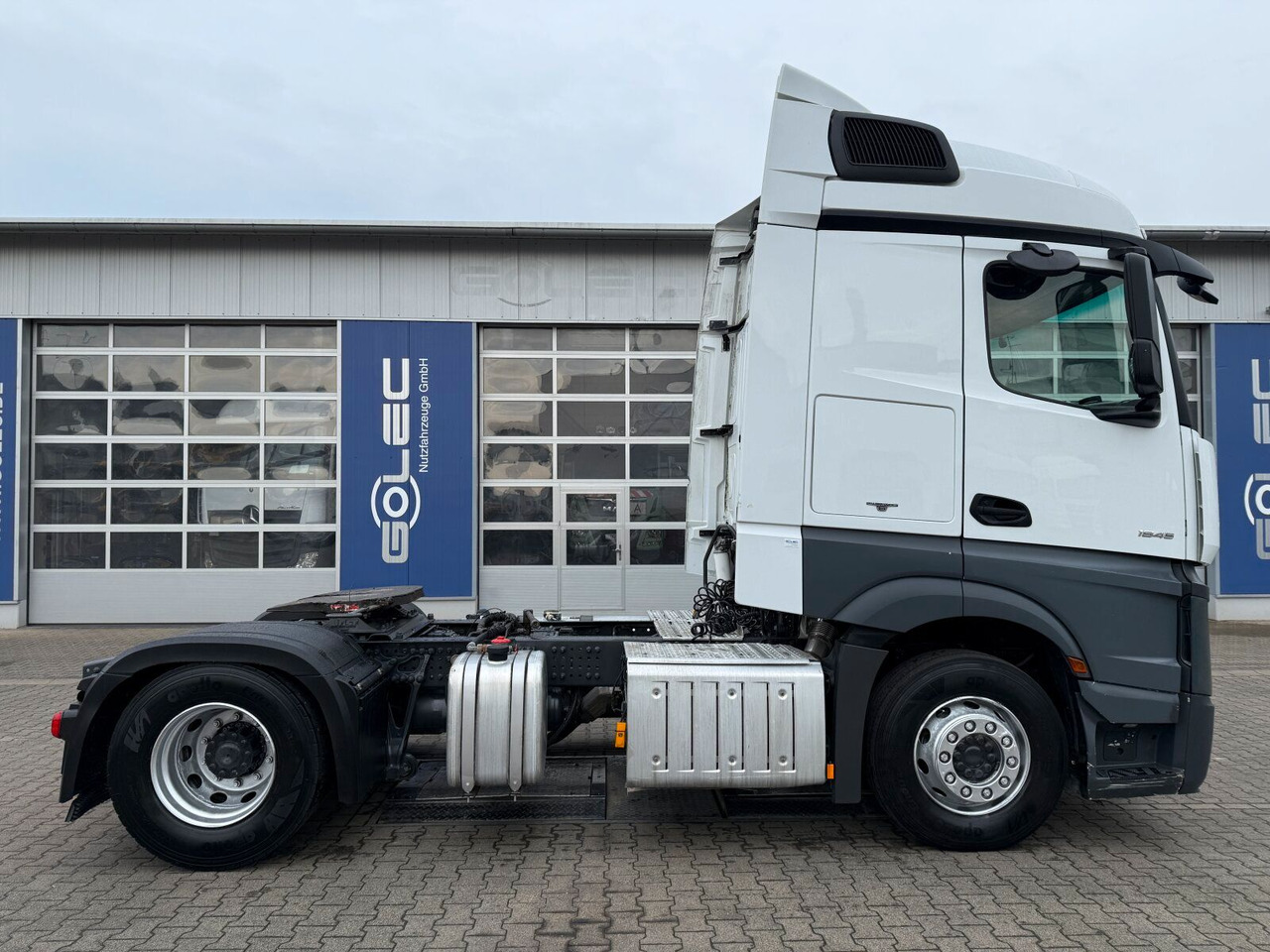 Mercedes-Benz MB Actros 1845 LS Sattelzugmaschine 4x2 - Tractor truck: picture 4 Mercedes-Benz MB Actros 1845 LS Sattelzugmaschine 4x2 - Tractor truck: picture 4