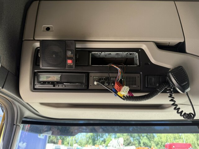 Scania G450 4x2 Euro 6 SZM Kipphydraulik Blatt/ Luft - Tractor truck: picture 4 Scania G450 4x2 Euro 6 SZM Kipphydraulik Blatt/ Luft - Tractor truck: picture 4