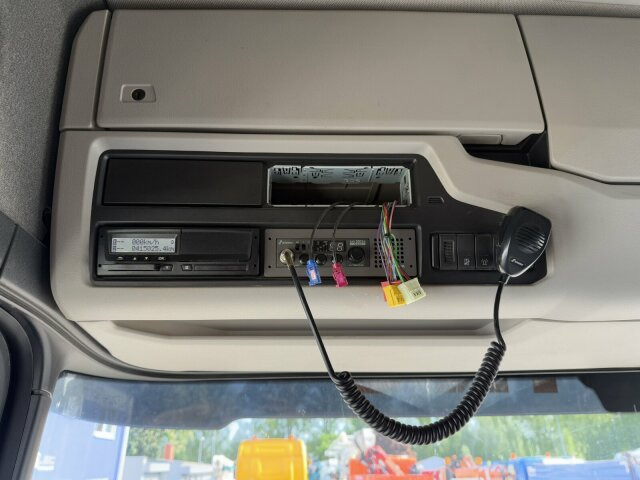 Scania G450 4x2 Euro 6 SZM Kipphydraulik Blatt/ Luft - Tractor truck: picture 4 Scania G450 4x2 Euro 6 SZM Kipphydraulik Blatt/ Luft - Tractor truck: picture 4