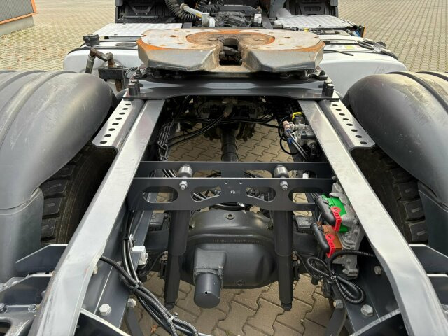 Scania G450 4x4 Euro 6 SZM Kipphydraulik Blatt/ Blatt - Tractor truck: picture 3 Scania G450 4x4 Euro 6 SZM Kipphydraulik Blatt/ Blatt - Tractor truck: picture 3