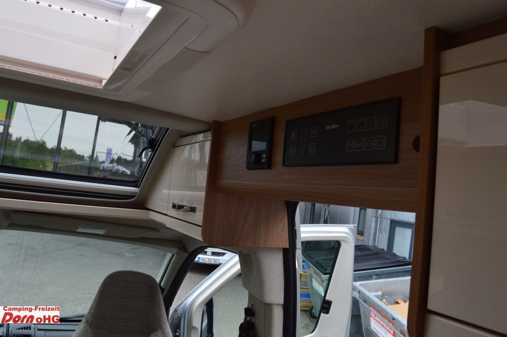 Camper van Hobby Vantana De Luxe K65 ET Anhängerkupplung: picture 20 Camper van Hobby Vantana De Luxe K65 ET Anhängerkupplung: picture 20