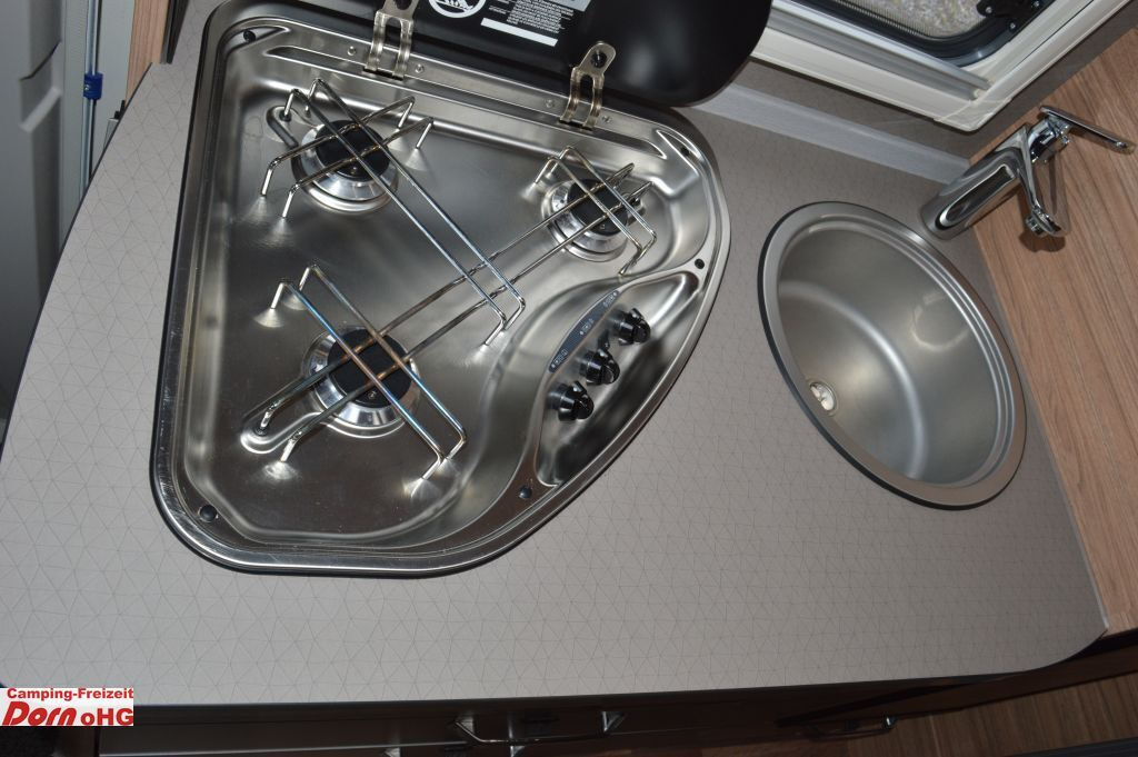 Semi-integrated motorhome Weinsberg CaraCompact 640 MEG EDITION [PEPPER] 170PS-Autom: picture 16