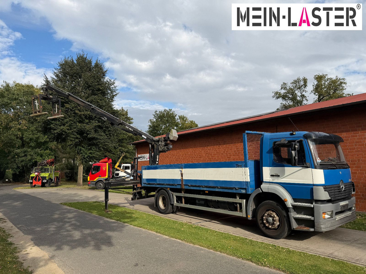 Dropside/ Flatbed truck, Crane truck Mercedes-Benz 1823 Atego Atlas 105.2 1.Hand nur 226.000 km: picture 13