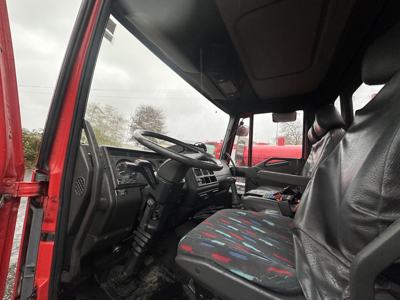 Fire truck IVECO Euro cargo 80E15: picture 21