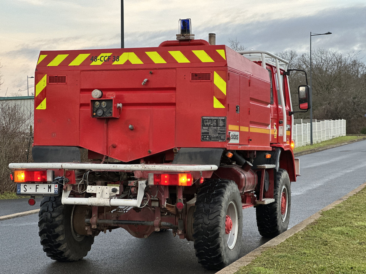 RENAULT M180 - Fire truck: picture 5 RENAULT M180 - Fire truck: picture 5