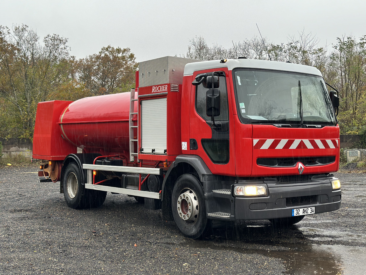 RENAULT PREMIUM - Fire truck: picture 3 RENAULT PREMIUM - Fire truck: picture 3