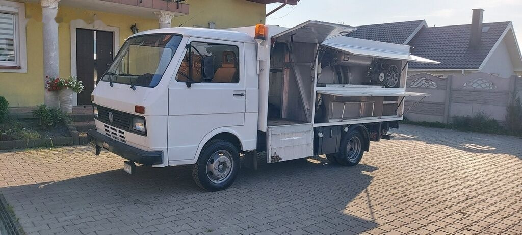 Volkswagen LT55 HOLZMANN Inox - Tanker truck: picture 1 Volkswagen LT55 HOLZMANN Inox - Tanker truck: picture 1