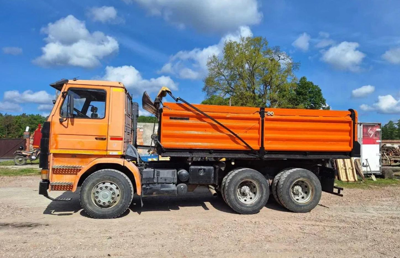 SCANIA 93.250 - Tipper: picture 4 SCANIA 93.250 - Tipper: picture 4