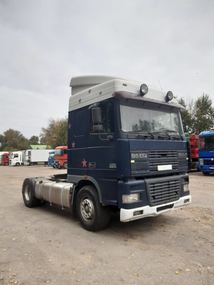 DAF 95XF380 - Tractor truck: picture 1 DAF 95XF380 - Tractor truck: picture 1