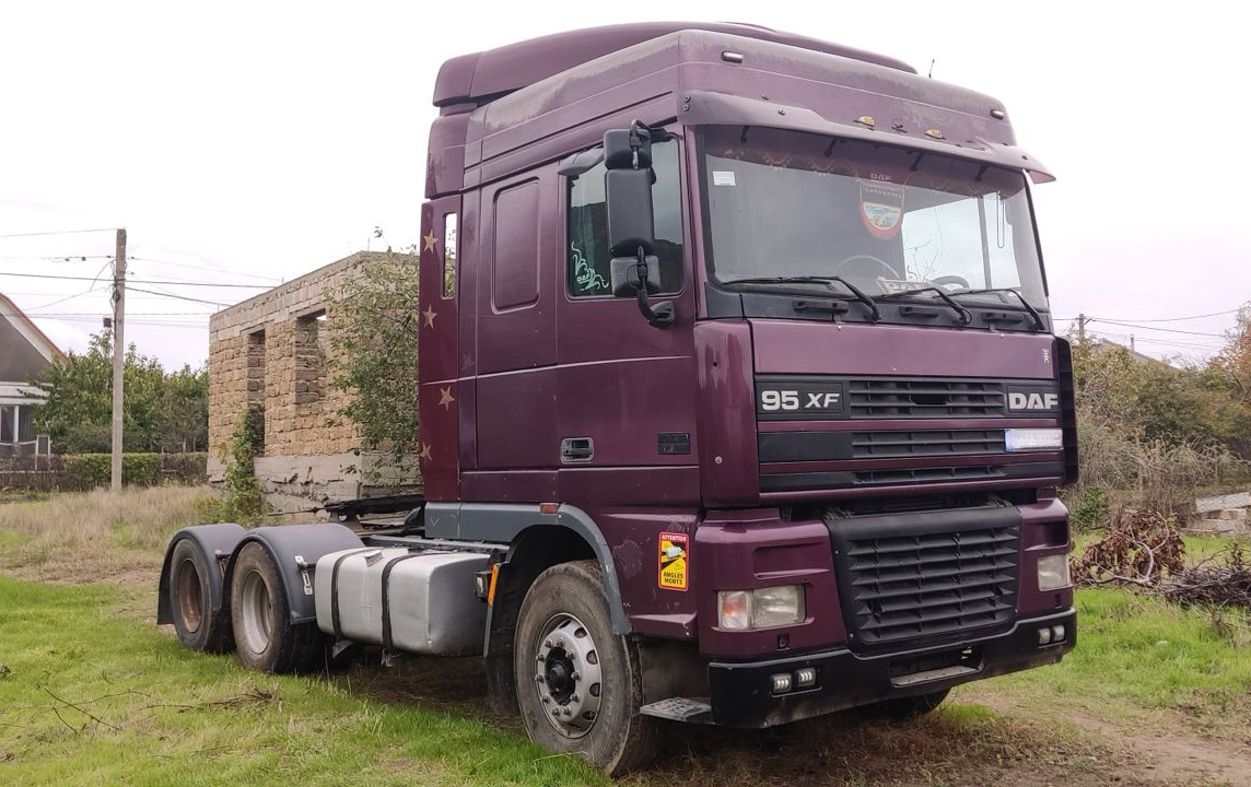 DAF 95XF380 - Tractor truck: picture 1 DAF 95XF380 - Tractor truck: picture 1