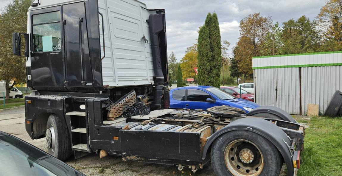 RENAULT Magnum 480 ID1672S - Tractor truck: picture 4 RENAULT Magnum 480 ID1672S - Tractor truck: picture 4