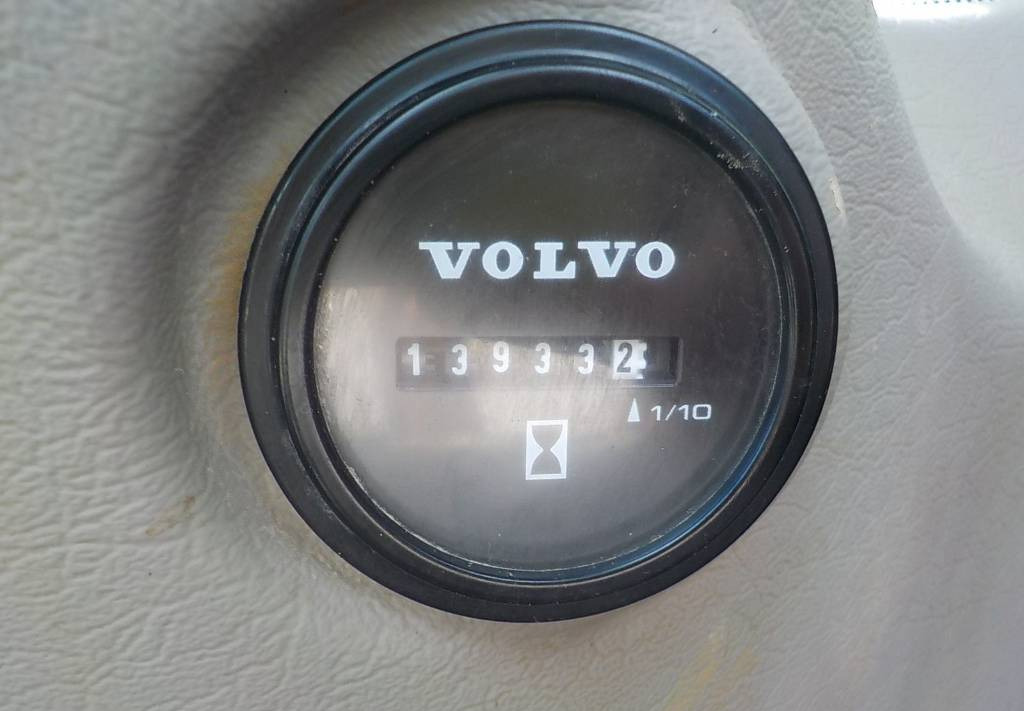 Volvo EC 220 DL Deutsche Maschine! - Crawler excavator: picture 4 Volvo EC 220 DL Deutsche Maschine! - Crawler excavator: picture 4