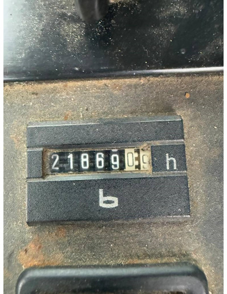 All terrain crane Liebherr LTM1055/1: picture 13