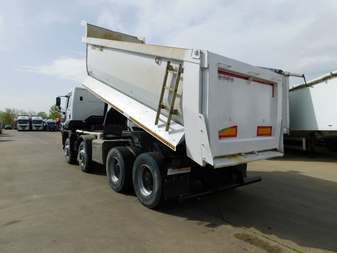 Ford 4142d 8x4 dcab e6 16s2230 - Tipper: picture 4 Ford 4142d 8x4 dcab e6 16s2230 - Tipper: picture 4