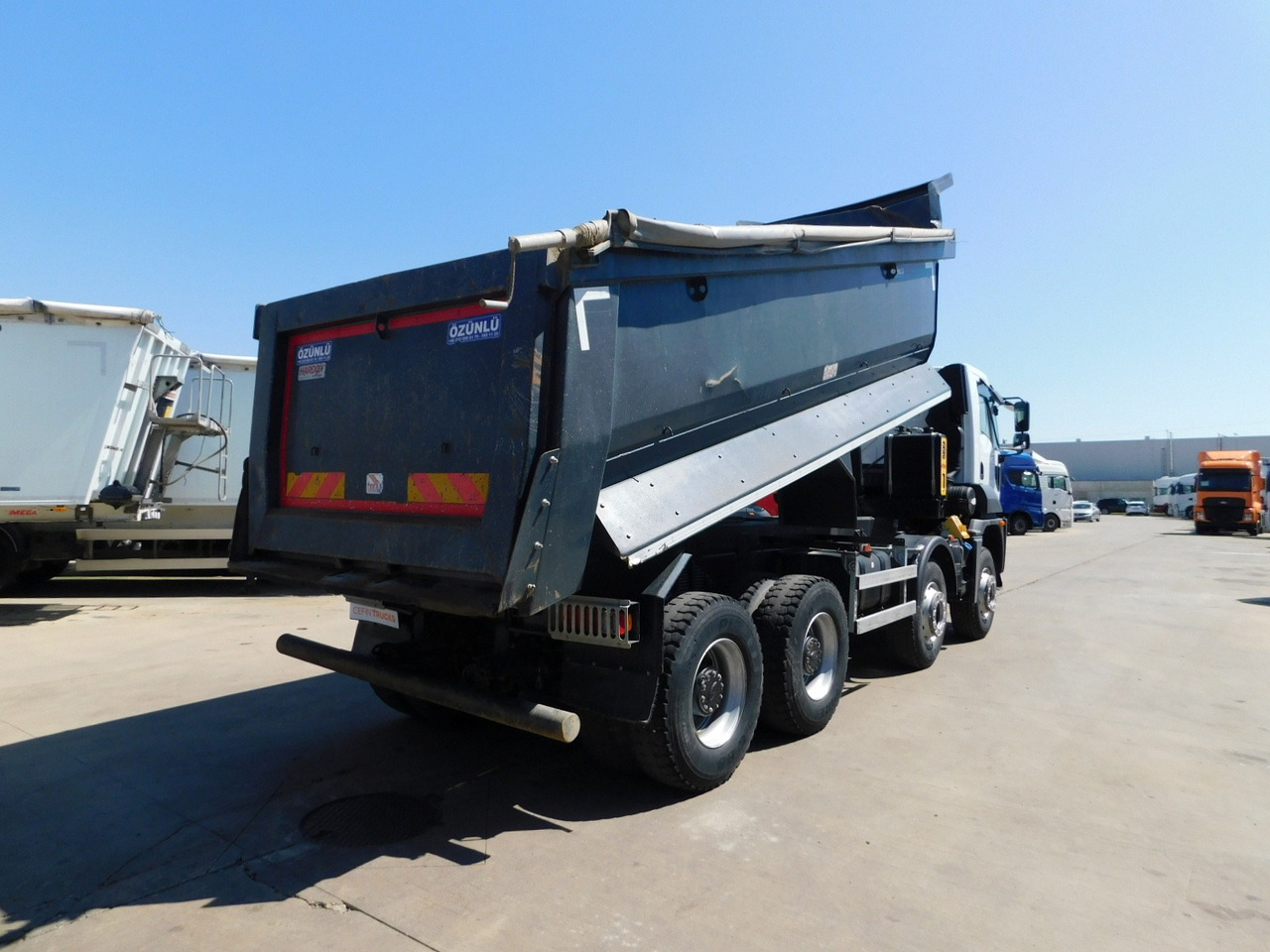Ford 4142d 8x4 dcab e6 16s2230 - Tipper: picture 3 Ford 4142d 8x4 dcab e6 16s2230 - Tipper: picture 3