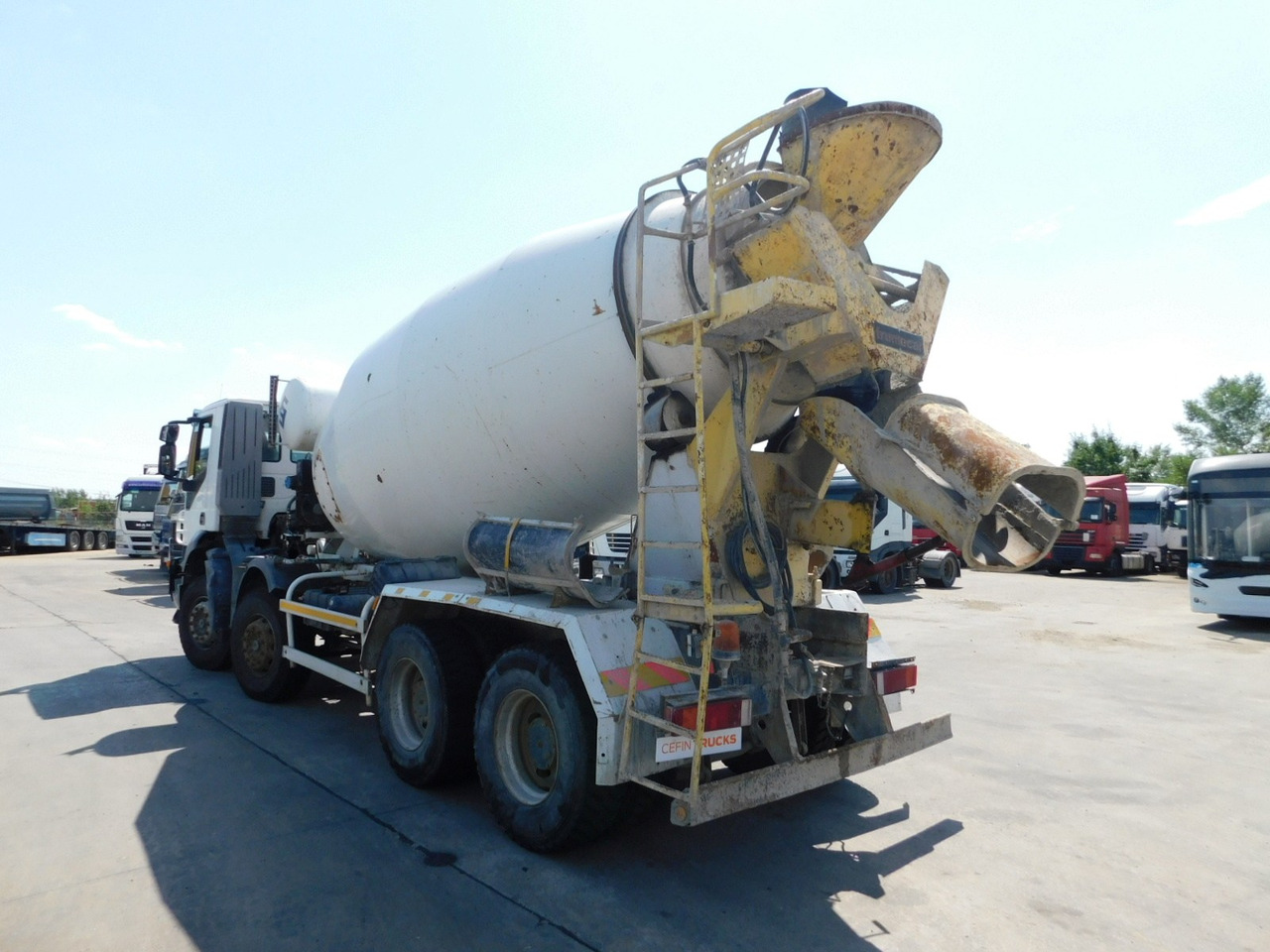 Iveco Trakker ad340t41b - Concrete mixer truck: picture 4 Iveco Trakker ad340t41b - Concrete mixer truck: picture 4