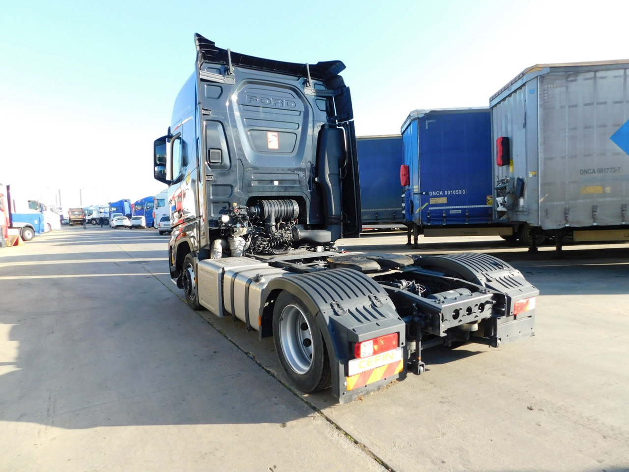 Ford F max ll 4x2 scab e6 eco 16spdamt ecotorq - Tractor truck: picture 4 Ford F max ll 4x2 scab e6 eco 16spdamt ecotorq - Tractor truck: picture 4