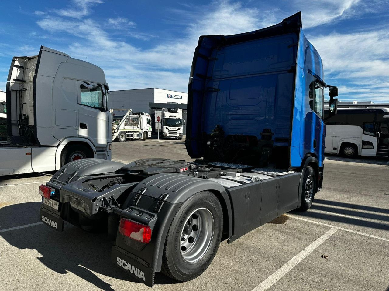 Scania R 450 - Tractor truck: picture 2 Scania R 450 - Tractor truck: picture 2