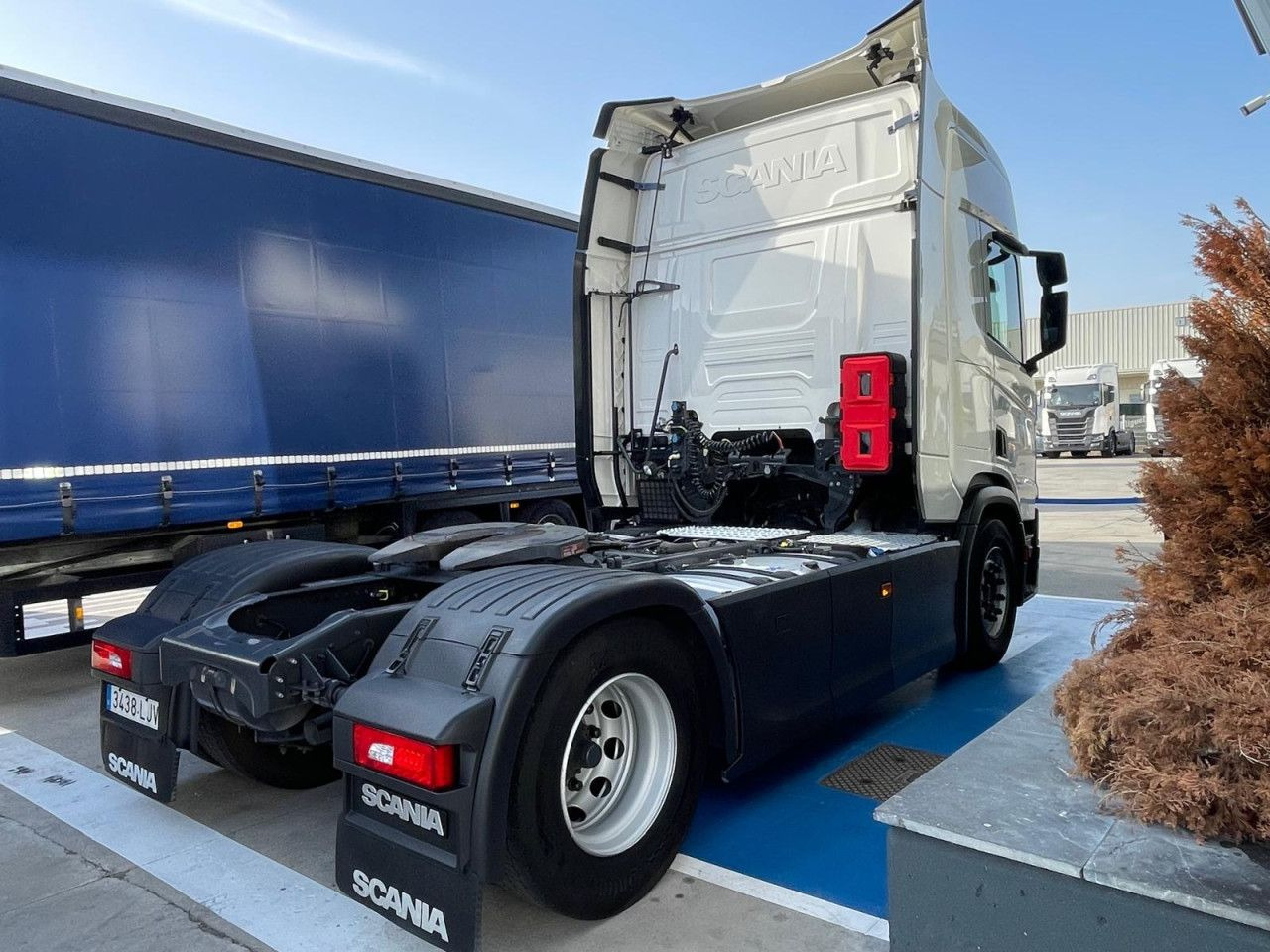 Scania R 450 - Tractor truck: picture 2 Scania R 450 - Tractor truck: picture 2