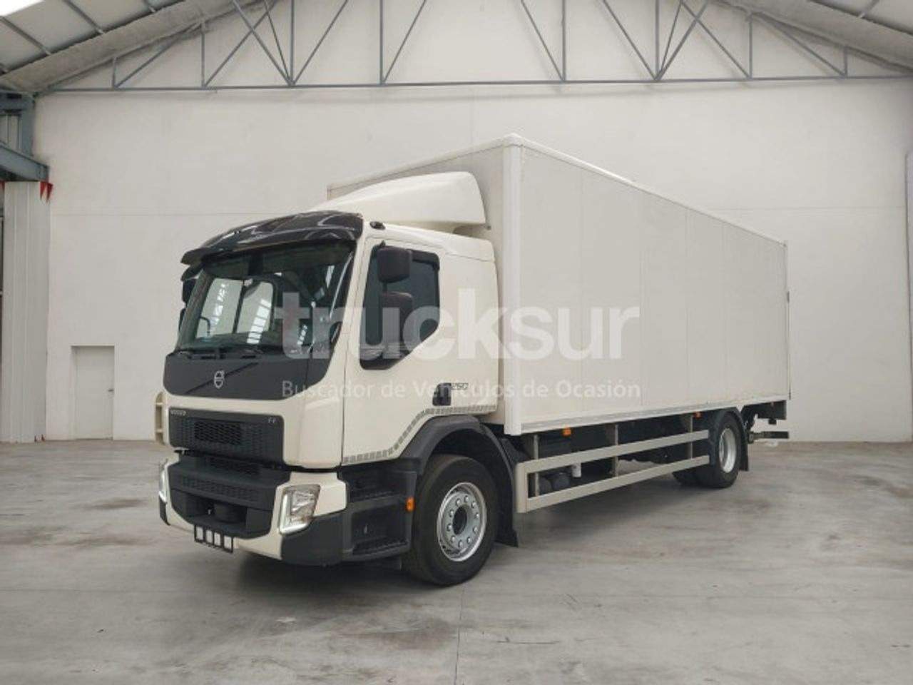 Volvo UVES07230006 - Tractor truck: picture 1 Volvo UVES07230006 - Tractor truck: picture 1