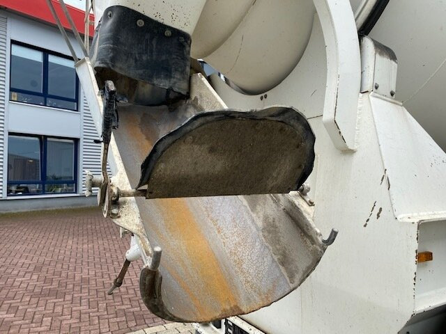 10/5/F/ZA-1800 KARRENA Betonmischer ca. 10m³ 10/5/F/ZA-1800 KARRENA Betonmischer ca. 10m³, Liftachse - Concrete mixer semi-trailer: picture 3 10/5/F/ZA-1800 KARRENA Betonmischer ca. 10m³ 10/5/F/ZA-1800 KARRENA Betonmischer ca. 10m³, Liftachse - Concrete mixer semi-trailer: picture 3